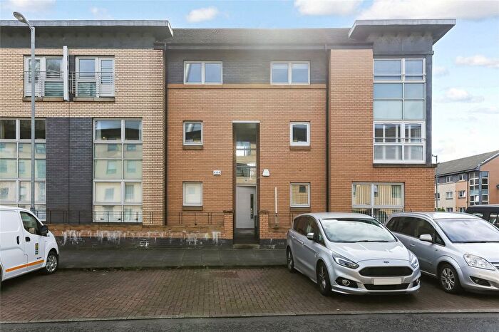 2 Bedroom Flat For Sale In Mcneil Street, Glasgow, G5