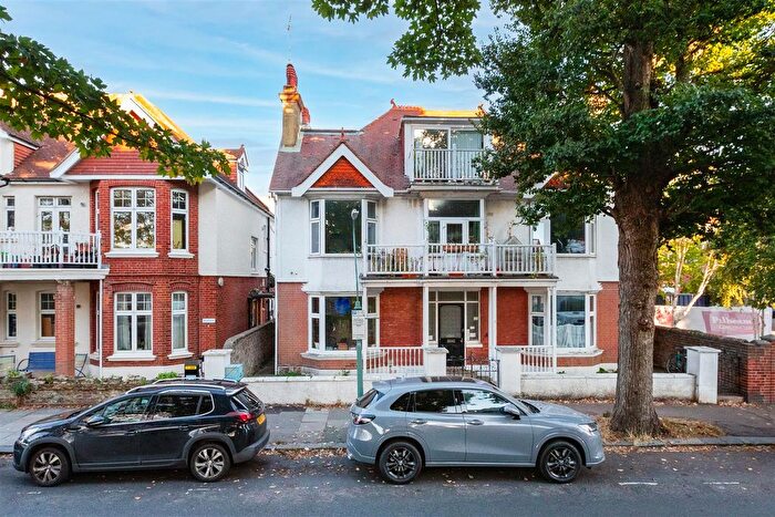 1 Bedroom Flat For Sale In Somerhill Road, Hove, BN3
