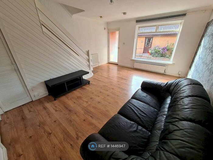 2 Bedroom End Of Terrace House To Rent In Laichpark Place, Edinburgh, EH14