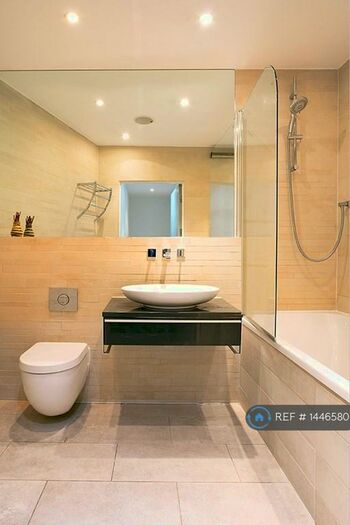 2 Bedroom Flat To Rent In Cyrus Street, London, EC1V