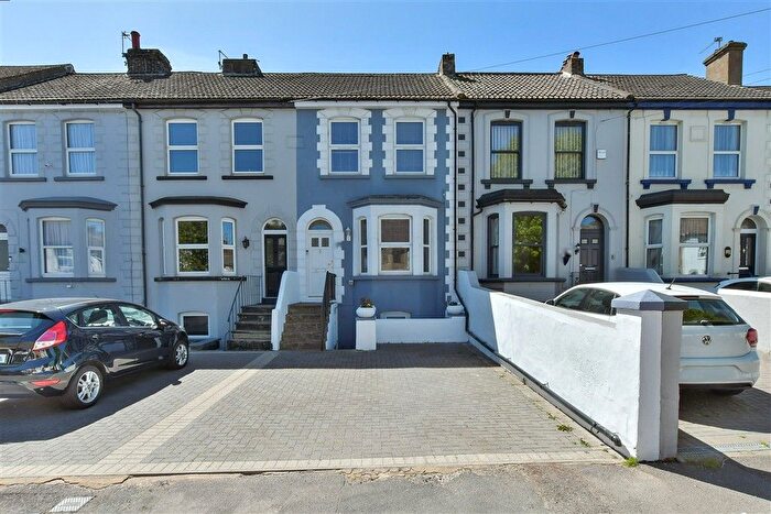2 Bedroom Terraced House For Sale In Copenhagen Road, Gillingham, Kent, ME7