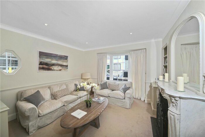 3 Bedroom End Of Terrace House To Rent In Montpelier Walk, Knightsbridge, London, SW7