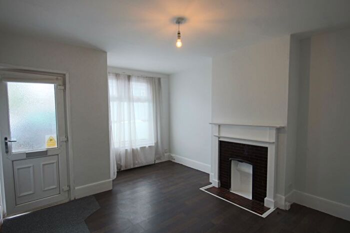2 Bedroom Terraced House To Rent In Ethronvi Road, Bexleyheath, Kent, DA7