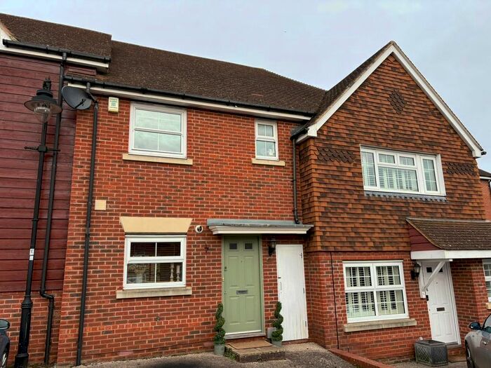 3 Bedroom Terraced House To Rent In Chertsey Street, Fleet, GU51