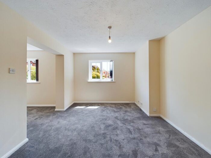2 Bedroom Apartment To Rent In Long Croft, Yate, Bristol, BS37
