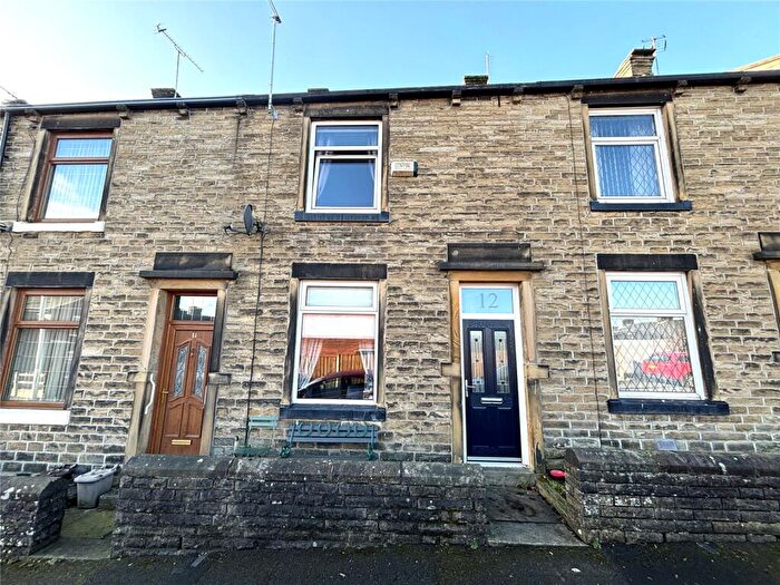 2 Bedroom Terraced House To Rent In High Street, Littleborough, Rochdale, OL15