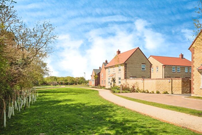 4 Bedroom Detached House For Sale In Chamberlayne Place, Stanford In The Vale, Faringdon, SN7