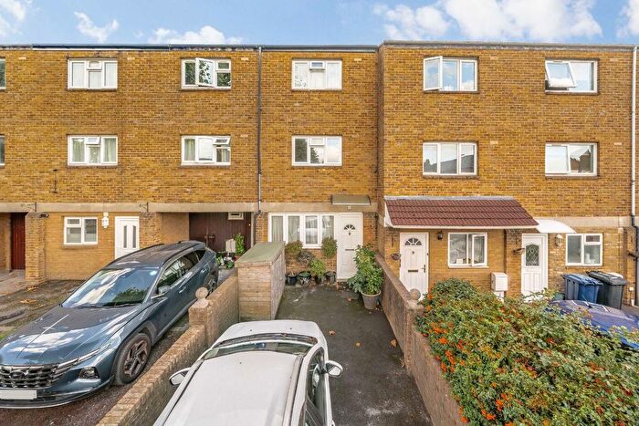 1 Bedroom Flat To Rent In North Road, Ealing, W5