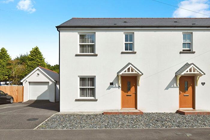 3 Bedroom Semi-Detached House For Sale In Tycroes Road, Tycroes, Ammanford, Carmarthenshire, SA18