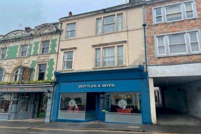 Studio To Rent In Admirals Walk, West Cliff Road, Westbourne, Bournemouth, BH2