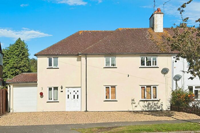 4 Bedroom Semi Detached House For Sale In Cecil Crescent, Hatfield, AL10