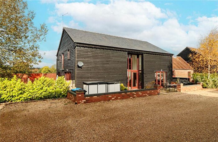 4 Bedroom Detached House For Sale In Clements End Road, Gaddesden Row, Hertfordshire, HP2