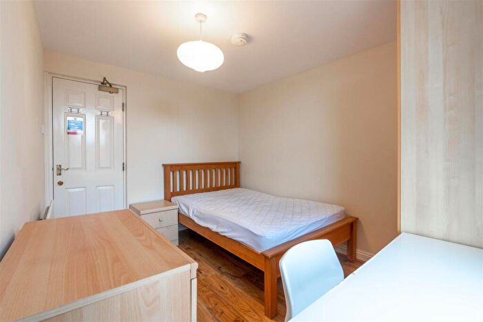 6 Bedroom Terraced House To Rent In £pppw - Chester St - Sandyford, NE2