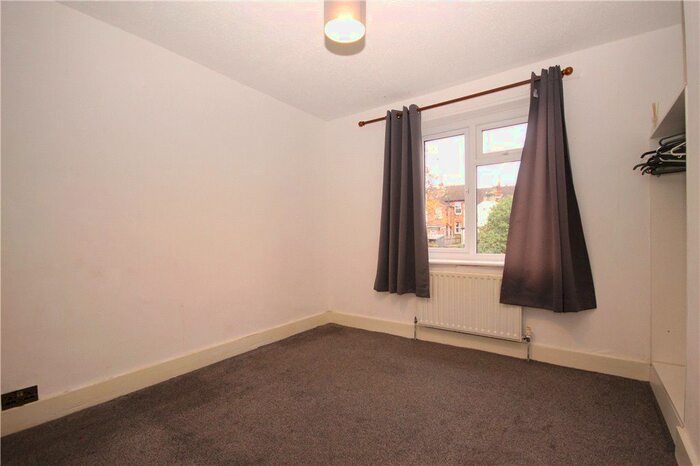 2 Bedroom Semi-Detached House To Rent In Denzil Road, Guildford, Surrey, GU2