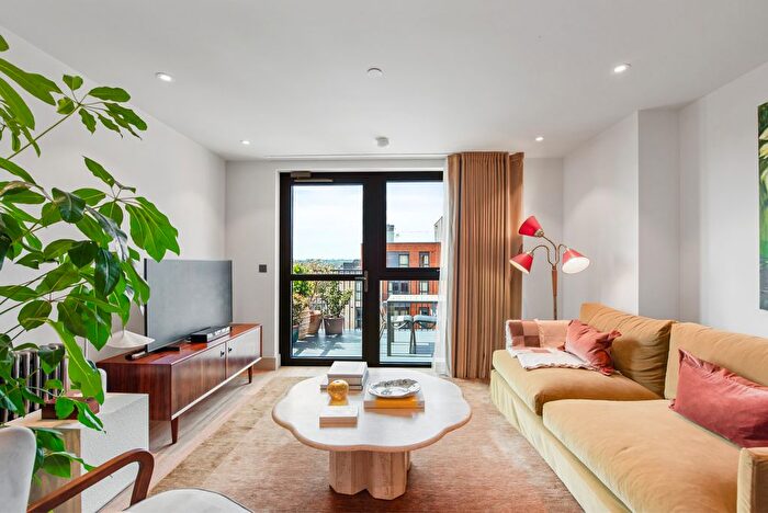 2 Bedroom Flat To Rent In The Sessile, Ashley Road, London, N17
