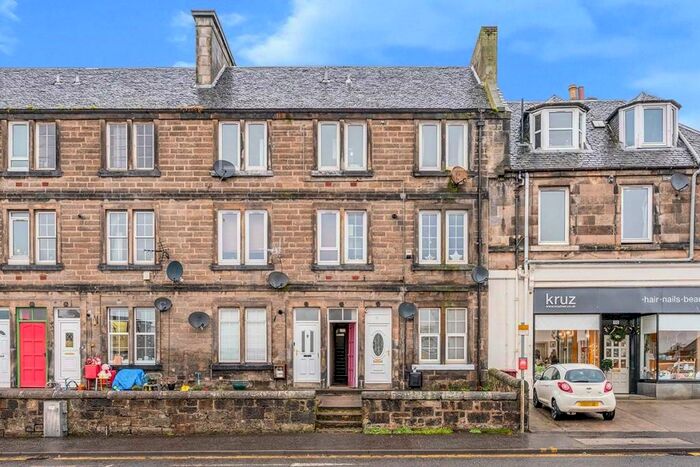 1 Bedroom Flat To Rent In Nethertown Broad Street, Dunfermline, Fife, KY12