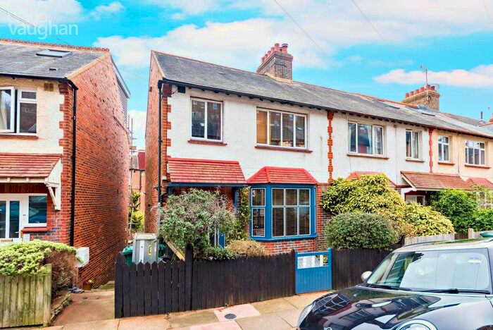 1 Bedroom Flat To Rent In Stanmer Park Road, Brighton, East Sussex, BN1