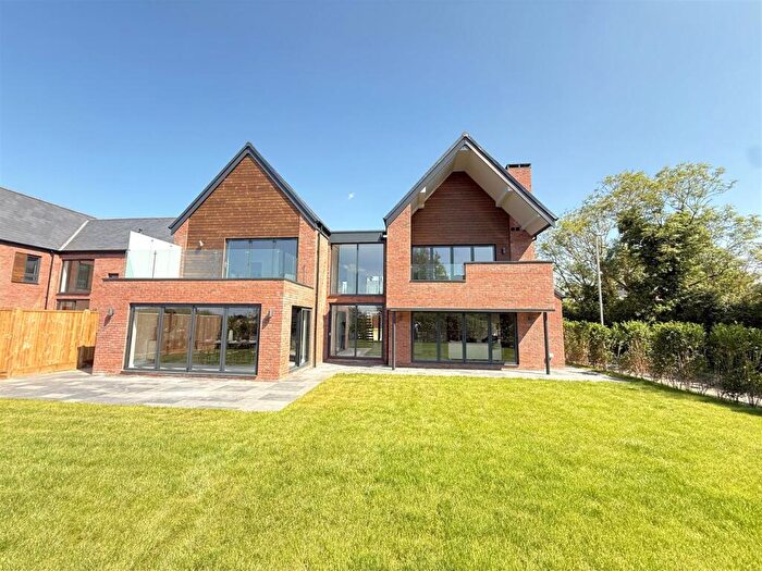 4 Bedroom Detached House For Sale In Meadows Lane, Hose, LE14