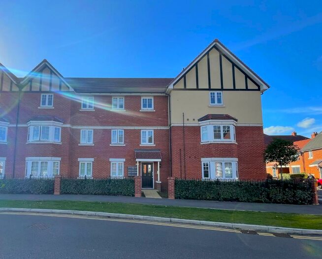 2 Bedroom Flat To Rent In Martell Drive, MK42