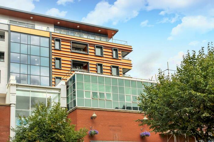 1 Bedroom Apartment To Rent In Great Western Street, Aylesbury, HP20