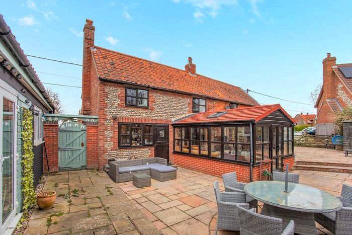 4 Bedroom Cottage For Sale In Brewery Road, Trunch, North Walsham, NR28