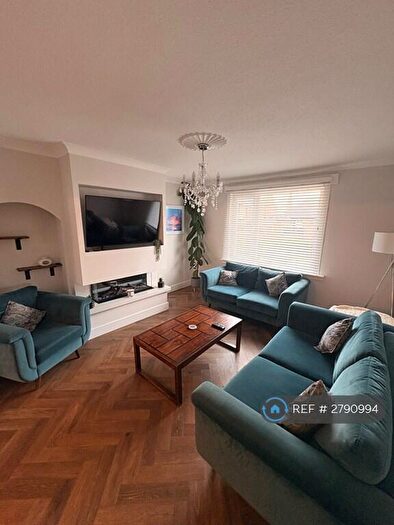 3 Bedroom Semi Detached House To Rent In Ferry Road, Dundee, DD5