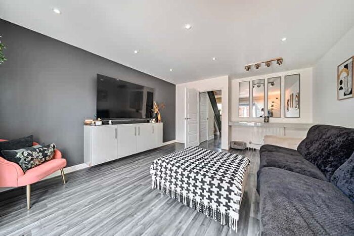 2 Bedroom Terraced House For Sale In Makin Drive, Sittingbourne, Kent, ME10