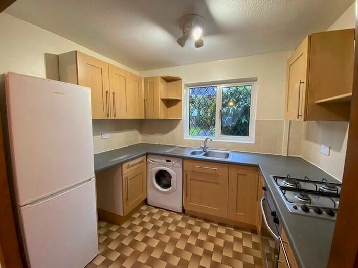 2 Bedroom House To Rent In Knole Lane, Brentry, Bristol, BS10