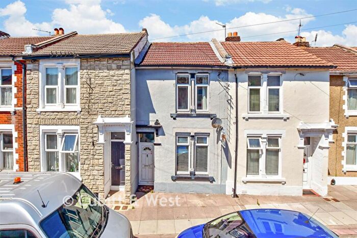 3 Bedroom Terraced House For Sale In Walmer Road, Portsmouth, Hampshire, PO1