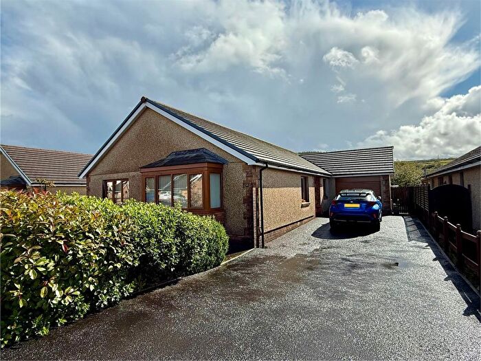 3 Bedroom Bungalow For Sale In Waungoch, Upper Tumble, Llanelli, SA14