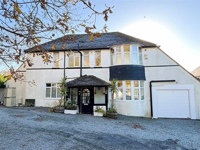 4 Bedroom Detached House To Rent In Fairlight Road, Hastings, TN35