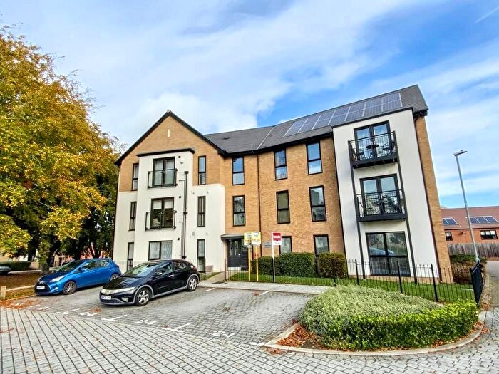 1 Bedroom Flat To Rent In Wills Crescent, Leybourne Chase, ME19