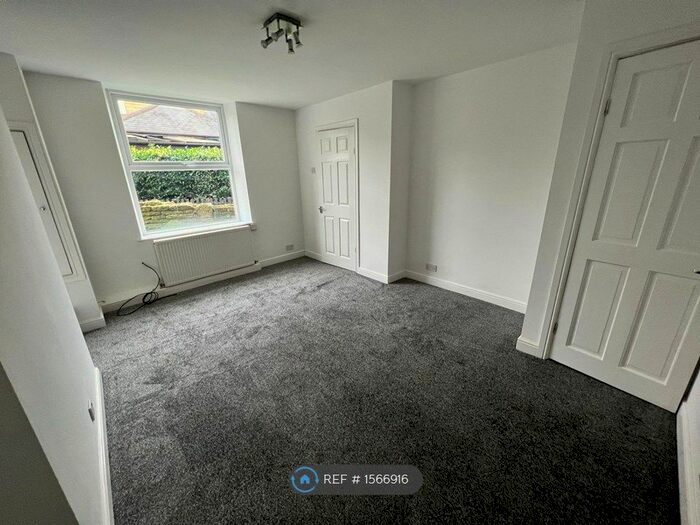 2 Bedroom Terraced House To Rent In Bonegate Road, Brighouse, HD6
