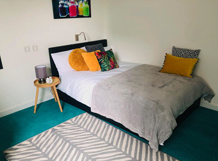 3 Bedroom Private Halls To Rent In Egerton Street, Sheffield, S1