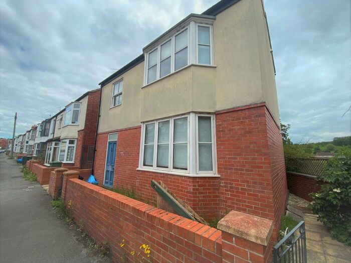 2 Bedroom Apartment To Rent In Benedict Street, Glastonbury, BA6