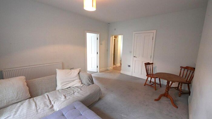 1 Bedroom Flat To Rent In Palatine Road, Manchester, M20