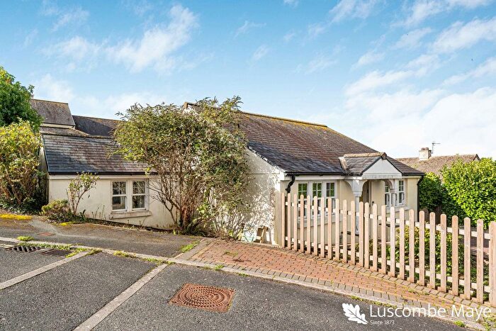 3 Bedroom Bungalow For Sale In The Orchard, Modbury, PL21
