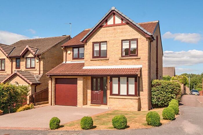 4 Bedroom Detached House For Sale In Thorncliffe Way, Tankersley, Barnsley, S75