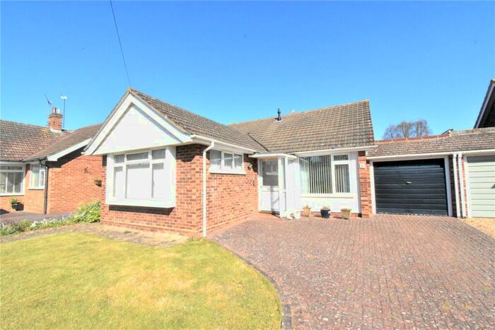 3 Bedroom Bungalow To Rent In Fontwell Close, Maidenhead, Berkshire, SL6
