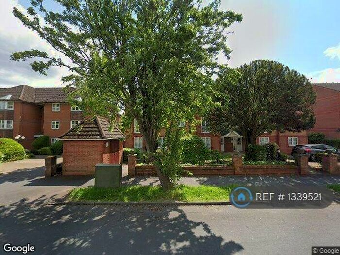 1 Bedroom Flat To Rent In Blenheim Court, Southampton, SO17