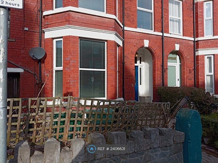 2 Bedroom Flat To Rent In Hawarden Road, Colwyn Bay, LL29