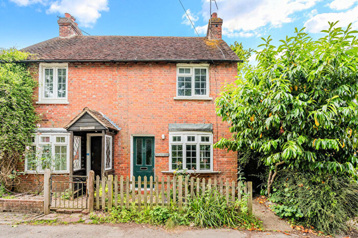 2 Bedroom Semi-Detached House To Rent In West Street, Dormansland, RH7