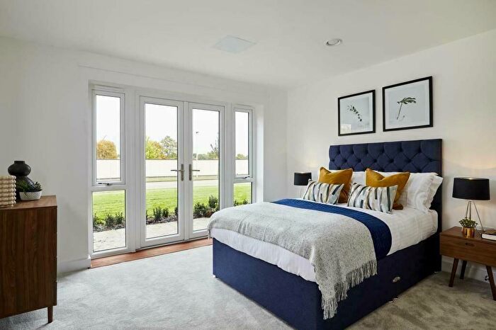 1 Bedroom Flat To Rent In Millard Place Arborfield Green, RG2