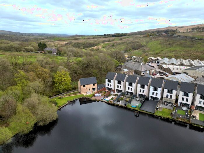 4 Bedroom Detached House For Sale In Waterside, Belmont, Bolton, BL7