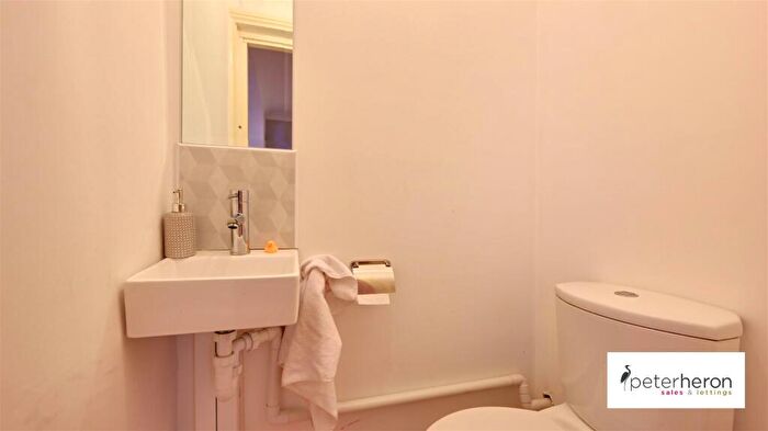 4 Bedroom Terraced House To Rent In Rear Of Roker Terrace, Roker, Sunderland, SR6