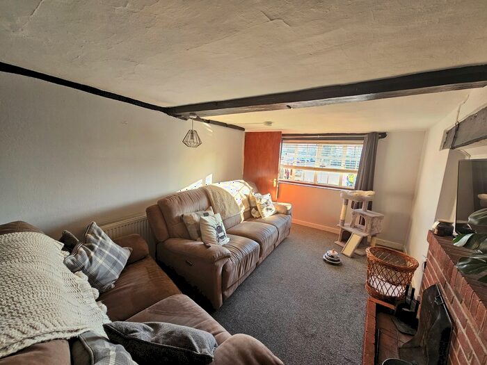 3 Bedroom Property To Rent In West Horton Lane, Fair Oak, Eastleigh, SO50