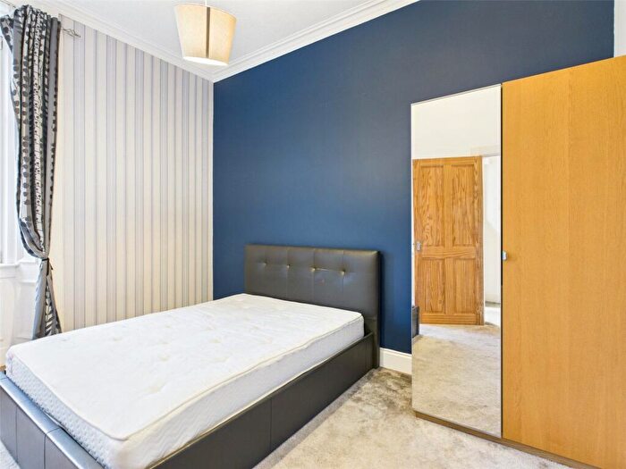 2 Bedroom Apartment To Rent In Murieston Place, Edinburgh, Midlothian, EH11