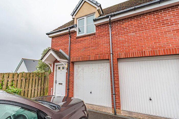 2 Bedroom Detached House For Sale In Clos Yr Wylan, Barry, CF62