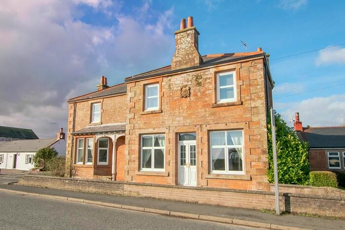 6 Bedroom Detached House For Sale In Douglas House, Eaglesfield, Dumfries & Galloway, DG11