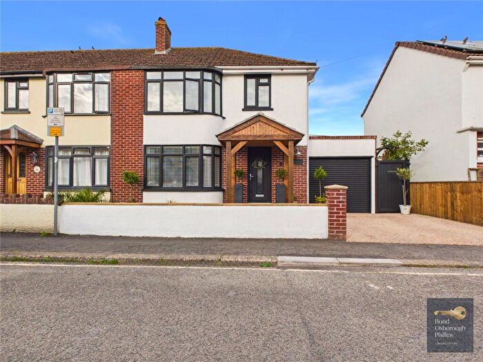 3 Bedroom End Of Terrace House For Sale In Newton Road, Bideford, Devon, EX39